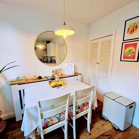 Cheerful 3 Bed Grade II Central Cottage Cirencester Luaran gambar