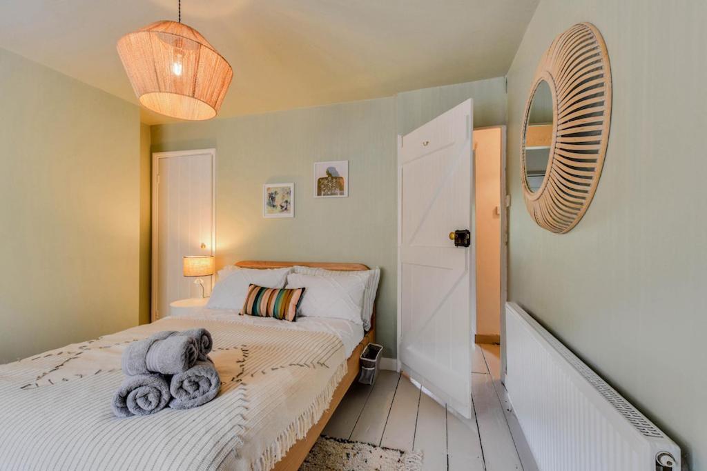 Cheerful 3 Bed Grade II Central Cottage Cirencester Luaran gambar