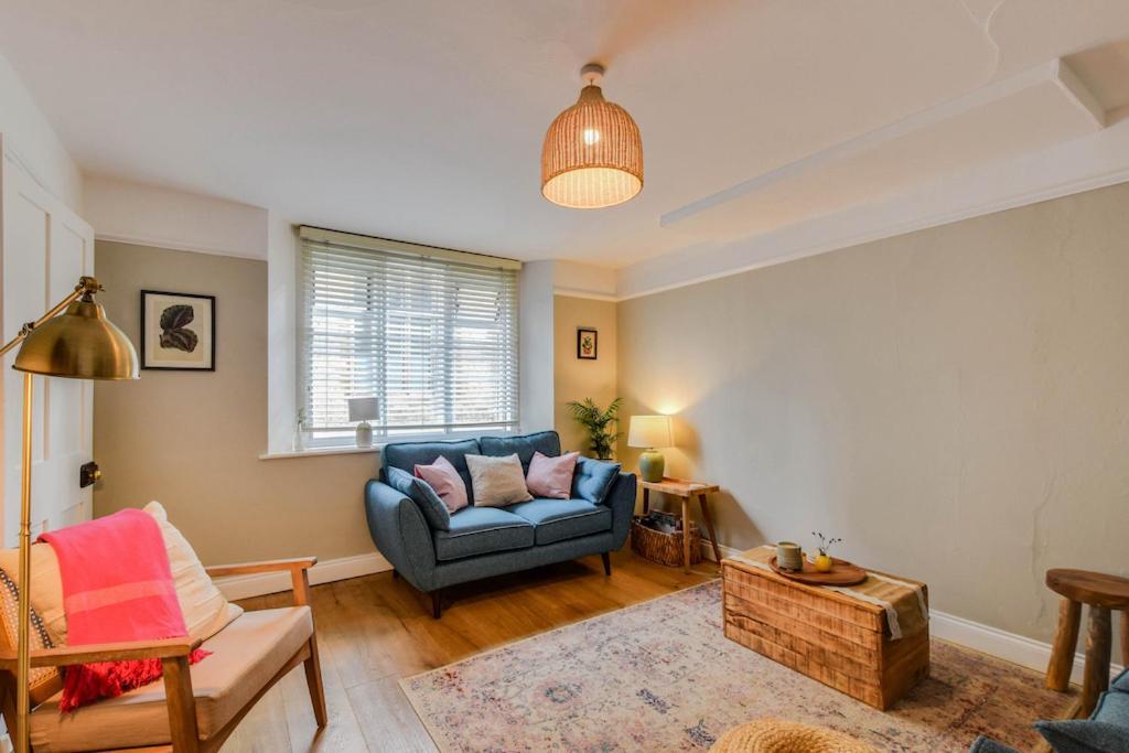 Cheerful 3 Bed Grade II Central Cottage Cirencester Luaran gambar