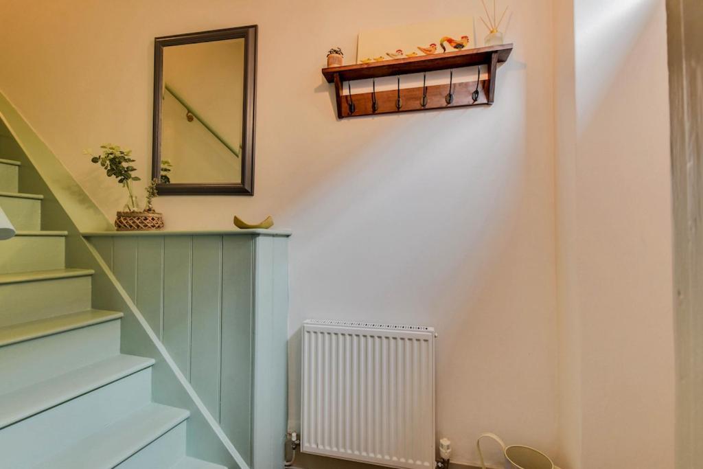 Cheerful 3 Bed Grade II Central Cottage Cirencester Luaran gambar